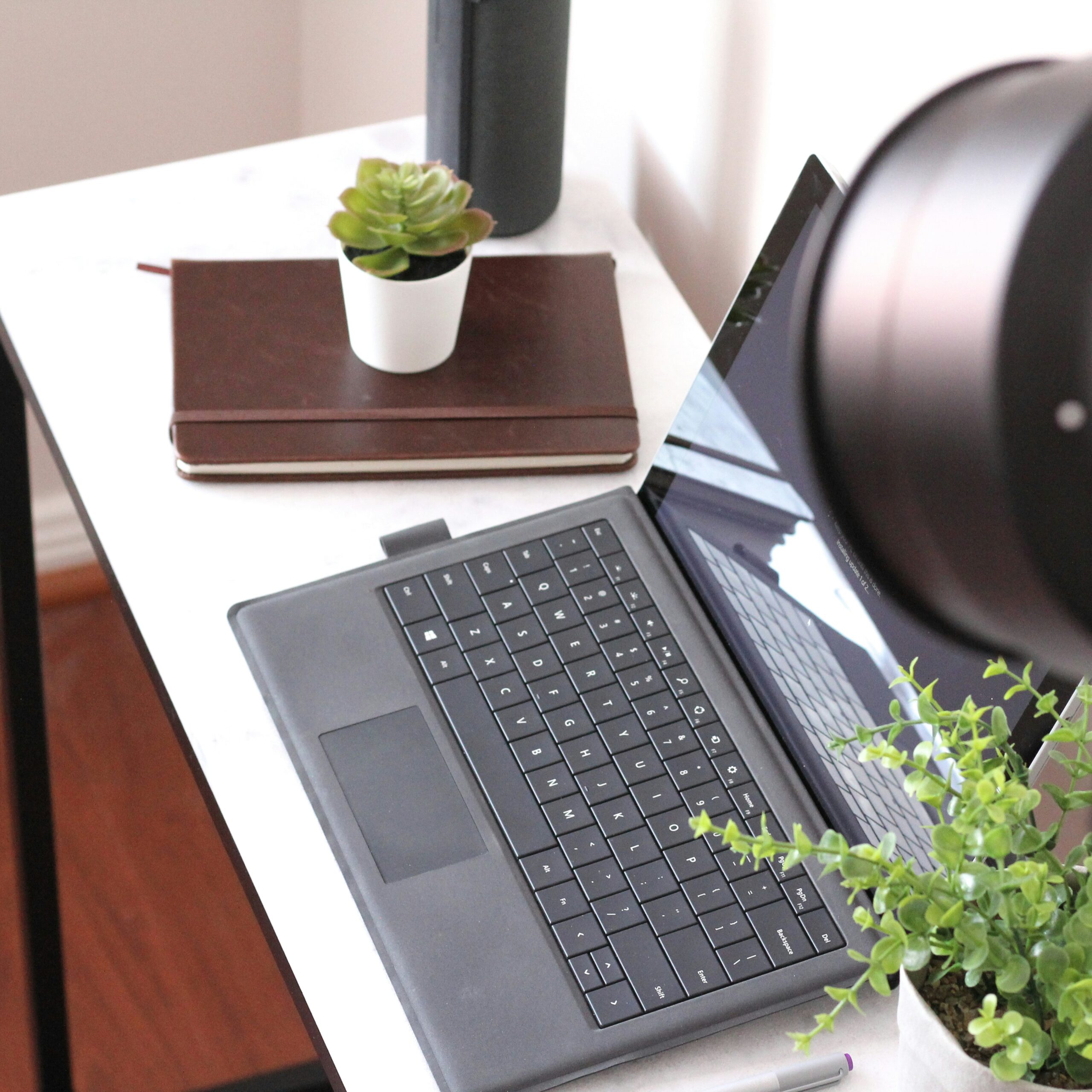 Workspace of a new virtual assistant at home